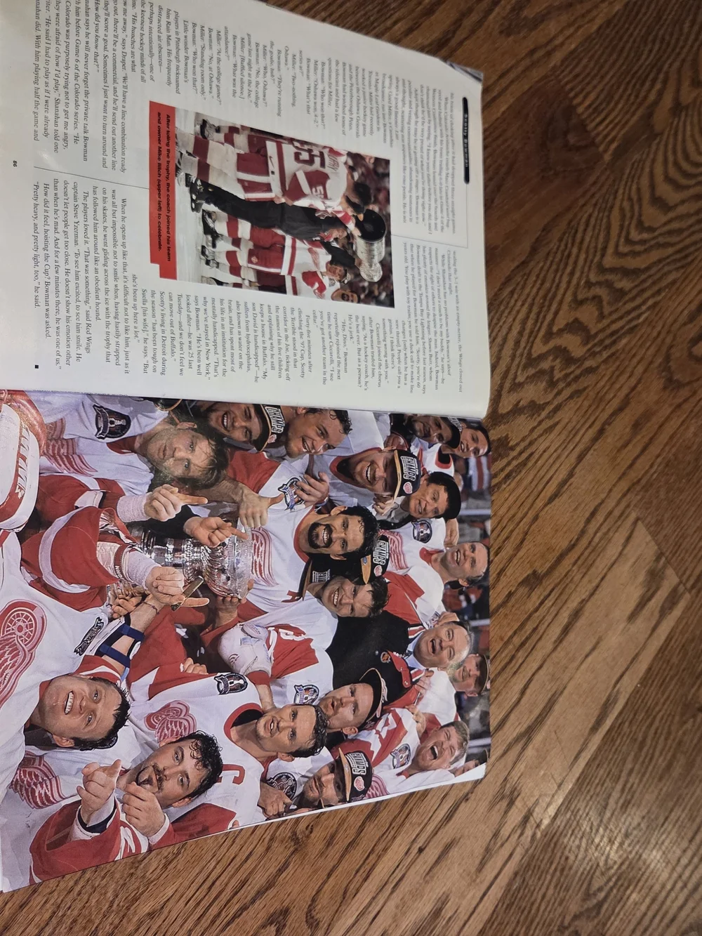 NHL - Sports Illustrated Special Commemorative Issue - Detroit Red Wings 1996-97